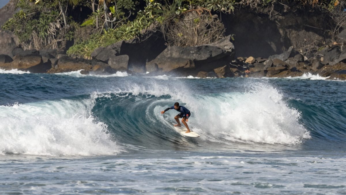 Punta Burros Surf Lessons · Surf Lessons in Puerto Vallarta — Vallarta Surf