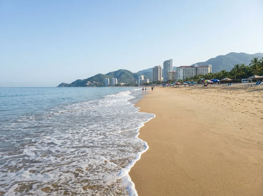 Los Muertos Beach · Surf Spot in Puerto Vallarta